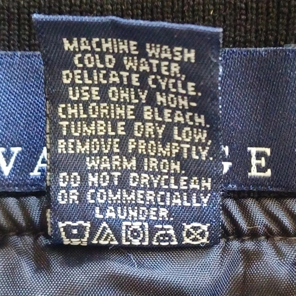 Vantage Budweiser Black Performance Windbreaker P… - image 6